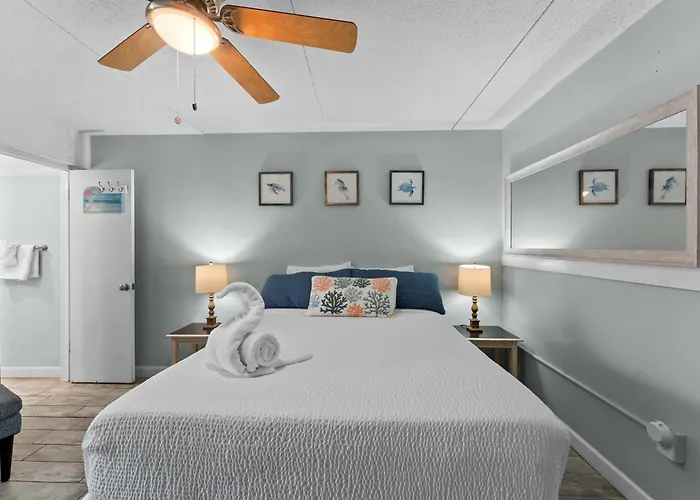 Holiday home For Two Near Access Dining And Shops Gulf Shores